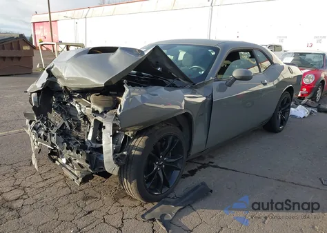 2018 Dodge Challenger R/T z USA, uszkodzony, nr VIN 2C3CDZBT3JH311548